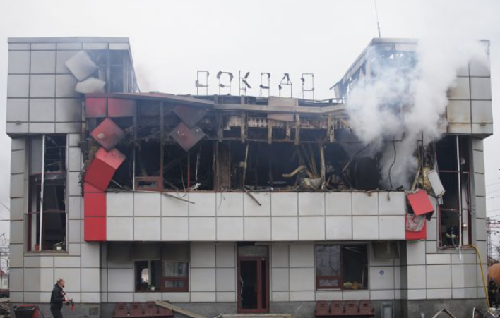 Чому Росія «щадила» залізницю України з початку війни, а тепер посилила удари — WSJ Чому Росія «щадила» залізницю України з початку війни, а тепер посилила удари — WSJ